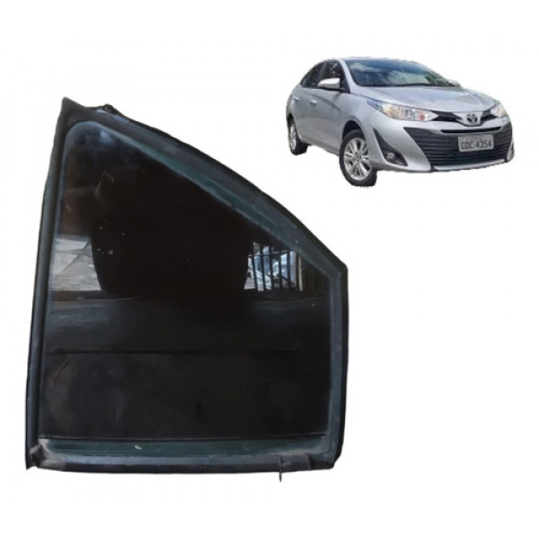 Vidro Fixo Porta Traseira Esquerda Toyota Yaris 2021