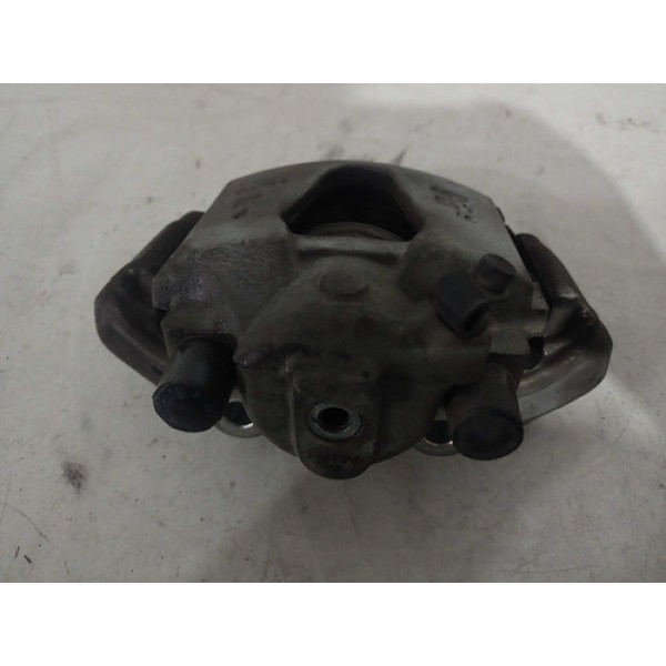 Pinca Freio Gm Corsa 1.6 1996 Á 2004 Dianteira Direito 