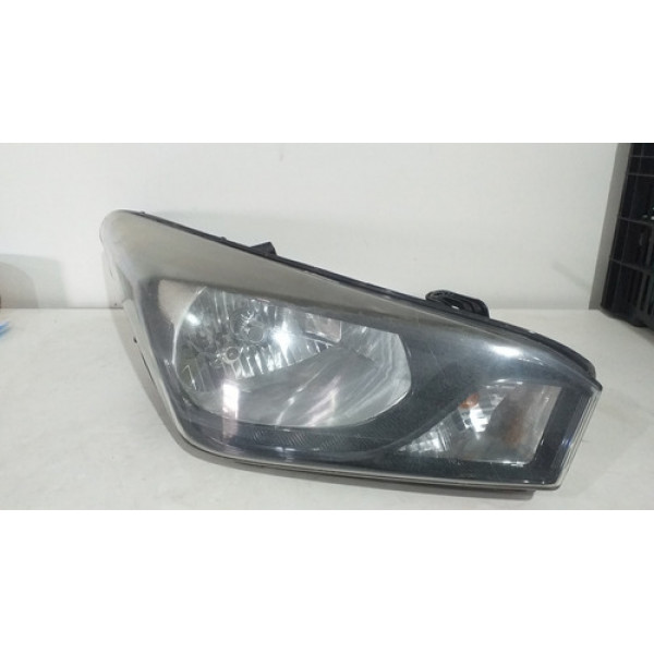 Farol Direito Hyundai Hb20  2014 2015 Com Detalhe (na Lente)