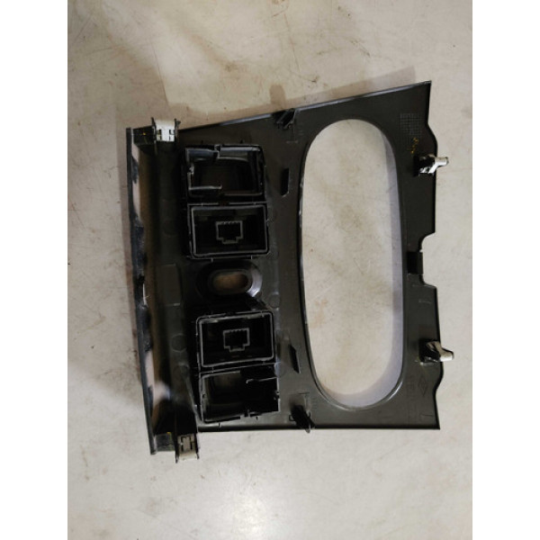 Moldura Central Botão Renault Duster 2018