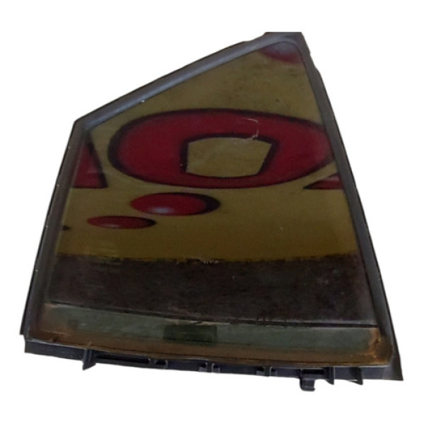 Vidro Fixo Porta Tras Dir Toyota Yaris Sedan 2021