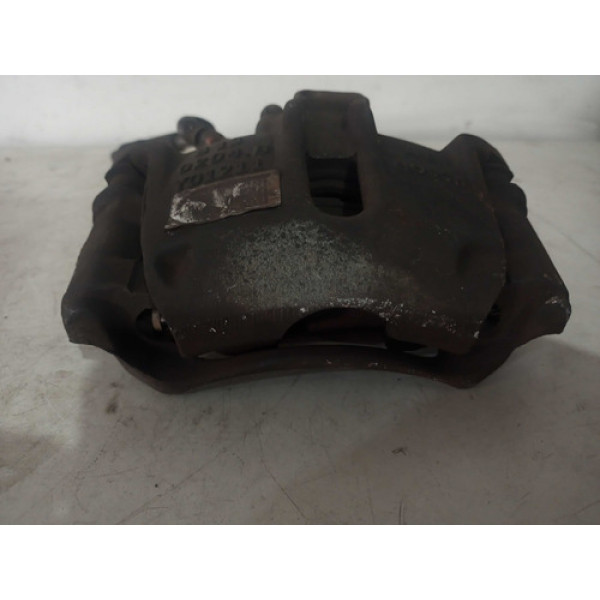 Pinça Dianteira Direita Peugeot 207 Sw 1.4 2011