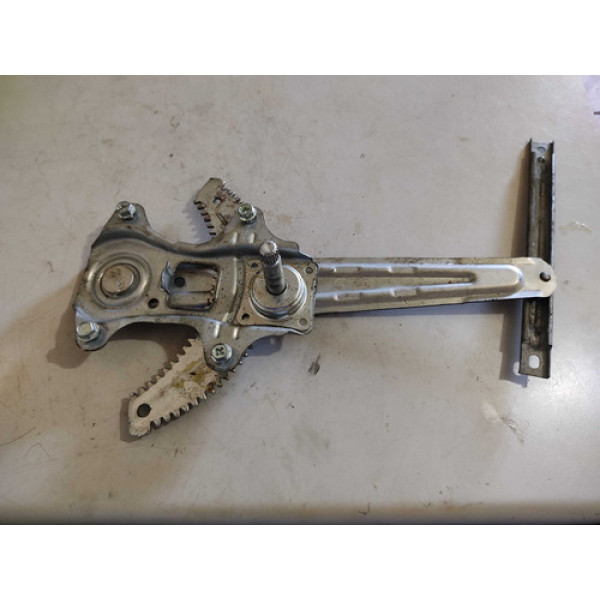 Maquina De Vidro Manual Traseira Direita Nissan March