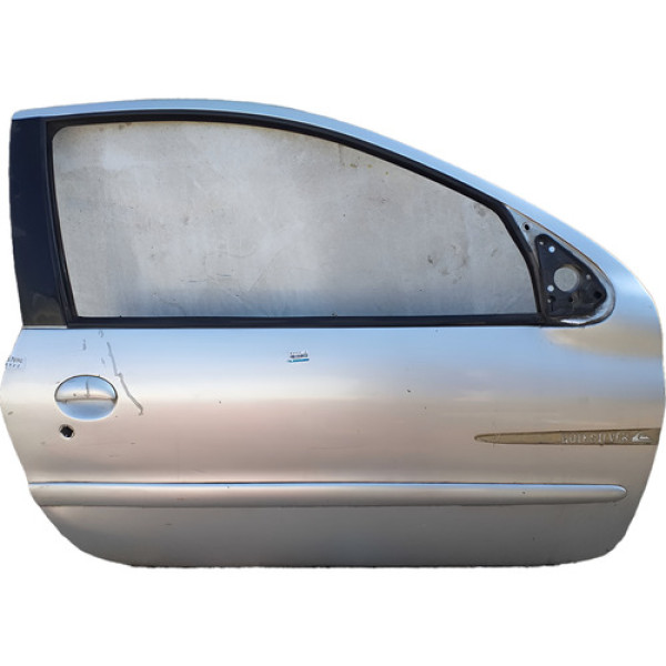 Porta Dianteira Direita Do Peugeot 206 Duas Portas 2003