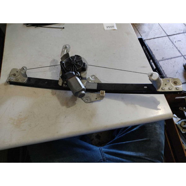 Máquina Vidro Dianteiro Direito Sandero Logan 2012