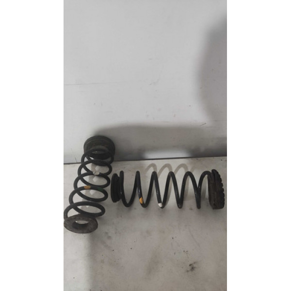 Mola Traseira Hyundai Hb20 Sedan 2014 A 2017 Par. 16057