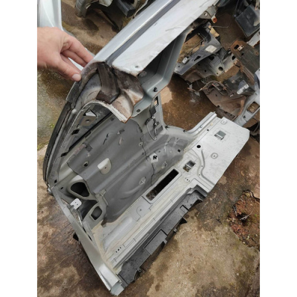 Lateral Traseira Esquerda Mercedes Classe A 160