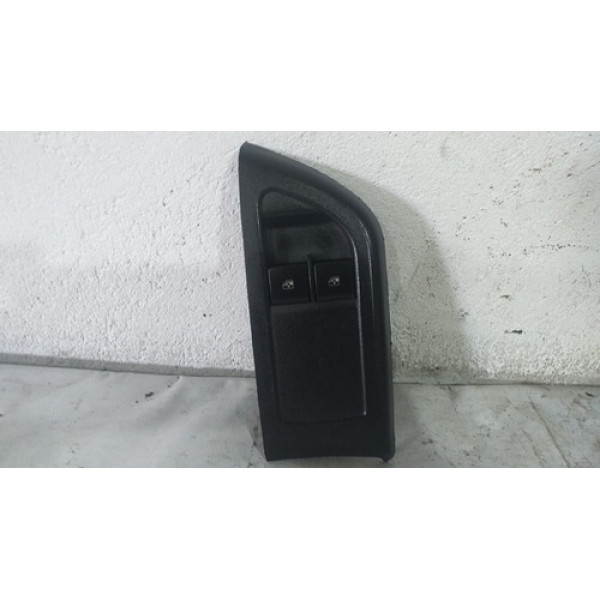 Botão Vidro Elétrico Duplo Gm Onix Lado Esquerdo 92232160