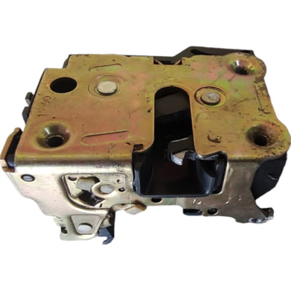 Fechadura Porta Dianteira Direita Renault Clio 99/13 Usada