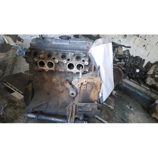 Motor 1.6 8 Válvulas Do Peugeot 206 Ano 2000